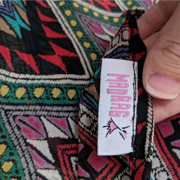 Madrag Open Back Semi Sheer Boho Crop Top - Picture 3 of 3